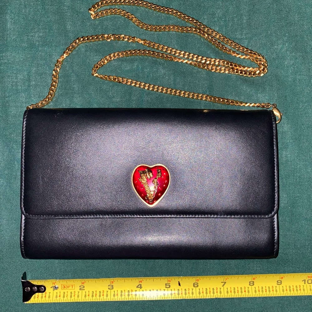 Authentic Vintage Versace Black Leather Handbag Red Heart Logo Gold Chain HTF - Picture 7 of 12